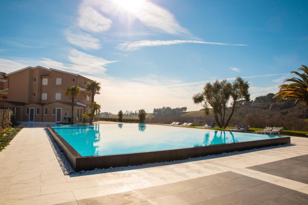 Pietra Bianca Hotel Numana Eksteriør billede